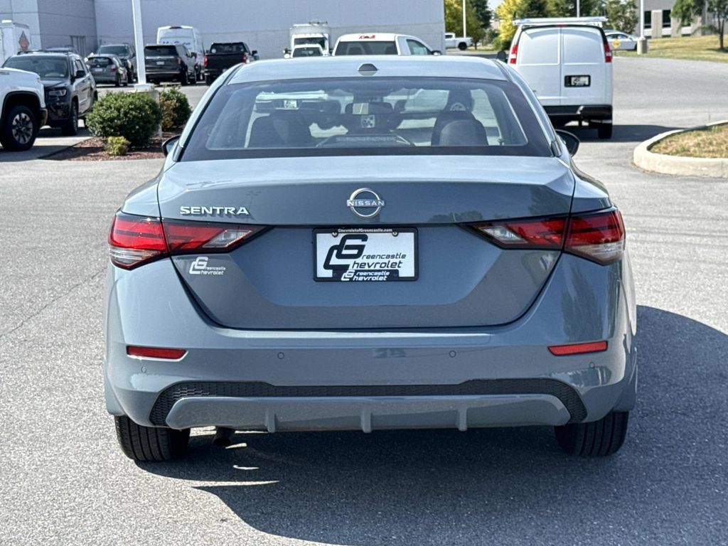 Used 2025 Nissan Sentra SV FWD image 26
