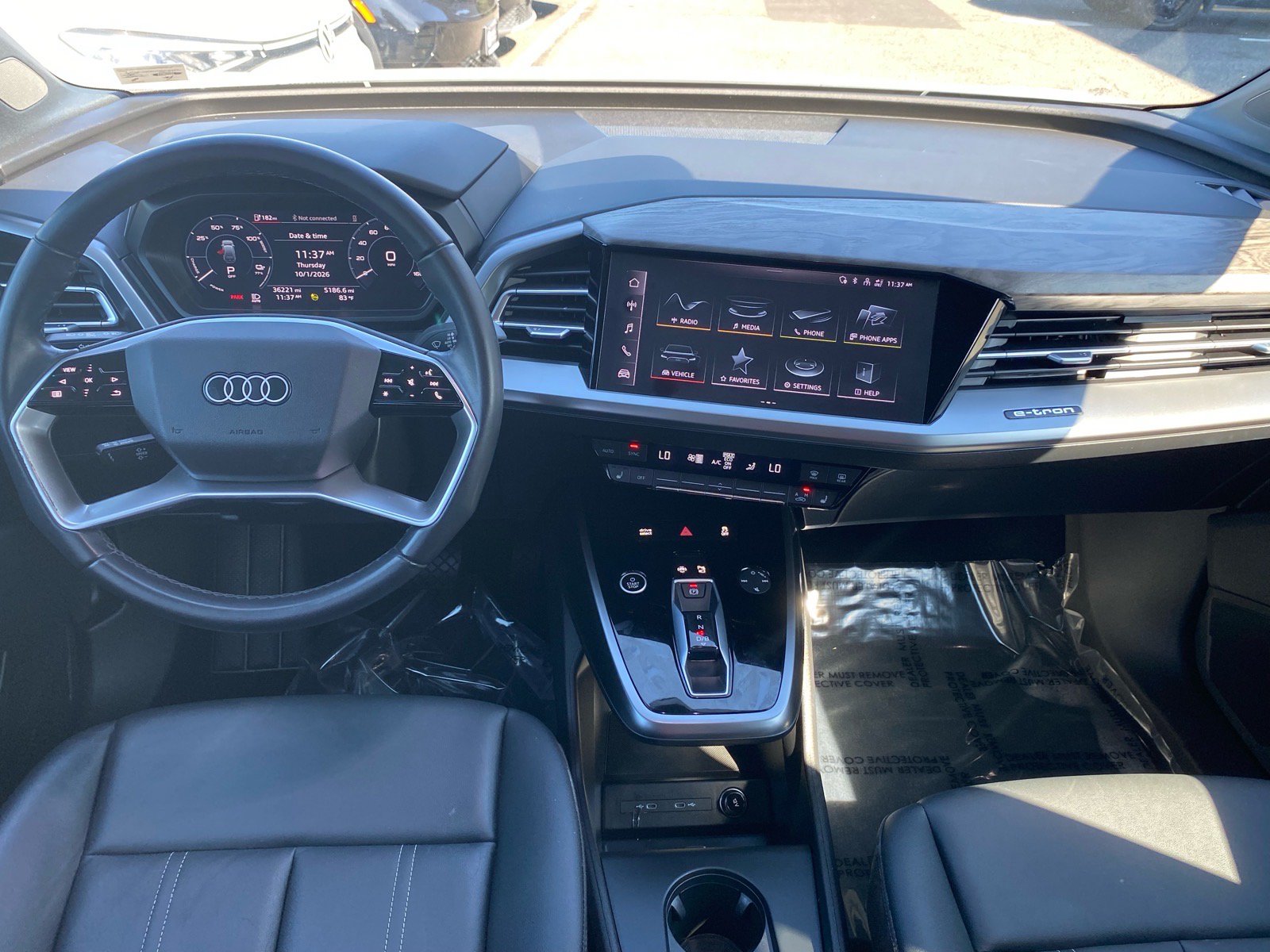 Used 2023 Audi Q4 e-tron Premium w/ Convenience Package AWD/4WD image 10