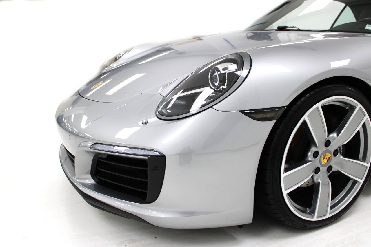 Used 2017 Porsche 911 Carrera image 37