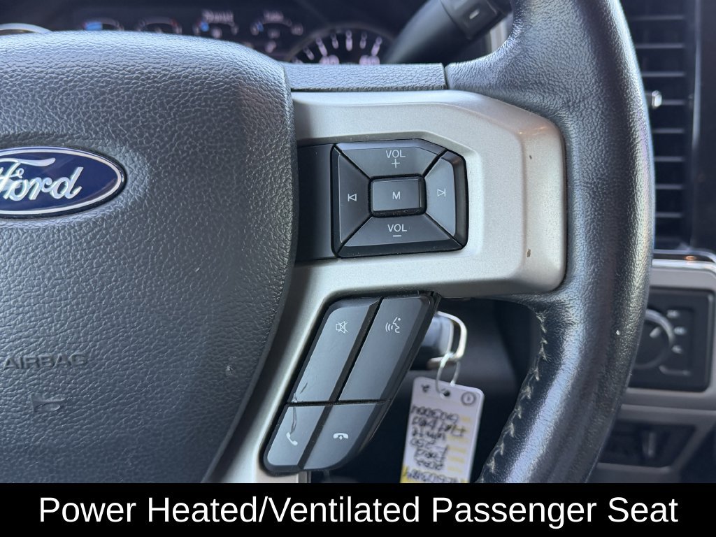 Used 2022 Ford F250 Lariat w/ Lariat Value Package AWD/4WD image 16