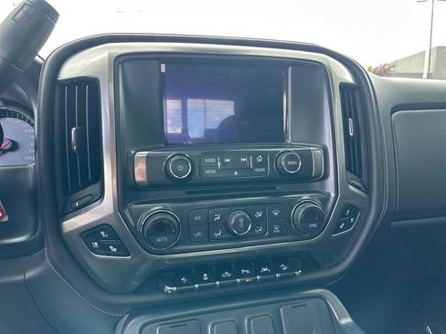 Used 2018 Chevrolet Silverado 1500 LTZ Z71 w/ Redline Edition AWD/4WD image 22