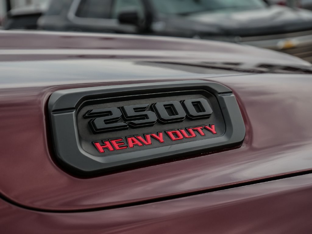 Used 2022 RAM 2500 Laramie w/ Night Edition AWD/4WD image 11