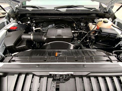 Used 2025 GMC Sierra 2500 SLT w/ SLT Premium Package image 29