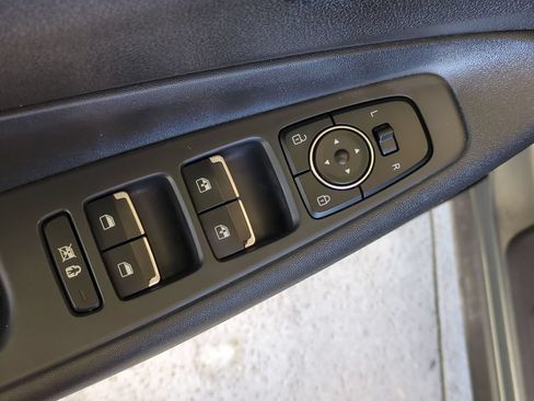 Used 2020 Hyundai Santa Fe SEL w/ Cargo Package FWD image 16