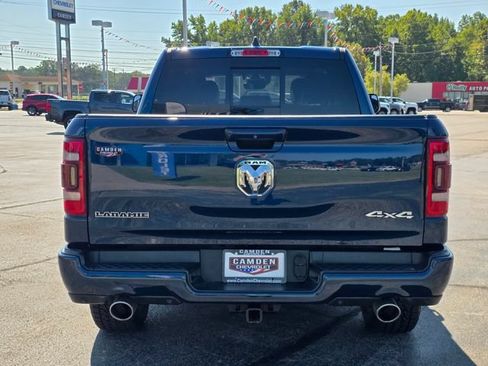 Used 2023 RAM 1500 Laramie AWD/4WD image 11