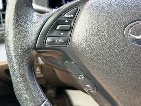 Used 2013 INFINITI G37 x Sedan w/ Premium Pkg AWD/4WD image 29