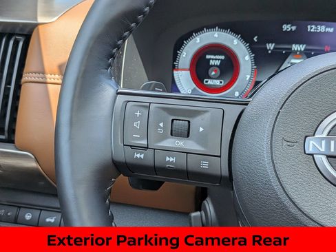 Certified 2024 Nissan Pathfinder Platinum w/ Cargo Package AWD/4WD image 17