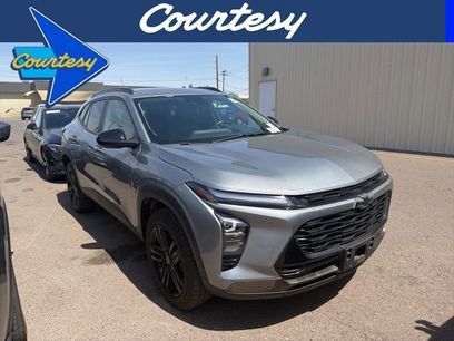 Used 2025 Chevrolet Trax ACTIV w/ Driver Confidence Package