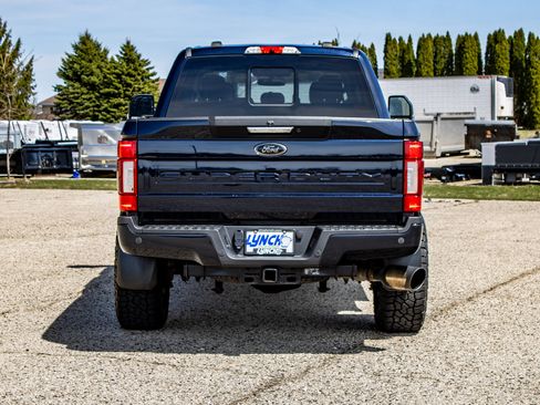 Used 2021 Ford F250 Lariat image 3