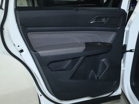 Used 2022 Volkswagen Atlas SE FWD image 13