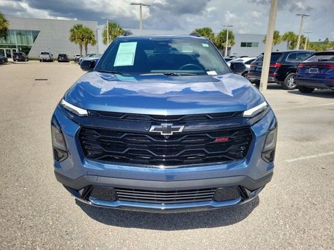 Used 2026 Chevrolet Equinox RS w/ Convenience Package III image 3