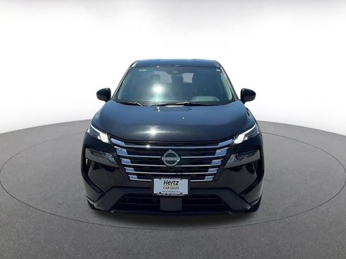 Used 2025 Nissan Rogue SV AWD/4WD image 4