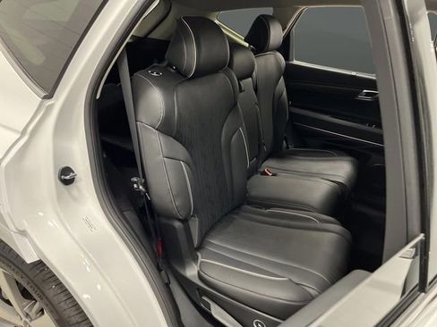 Used 2024 Genesis GV80 3.5T w/ Advanced Package image 35