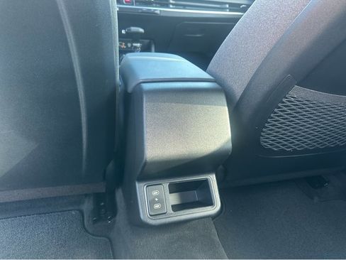 Certified 2025 Kia K4 EX image 18