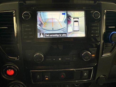 Used 2016 Nissan Titan Platinum Reserve image 23