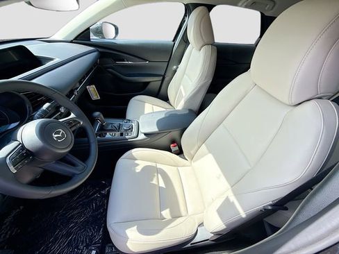 New 2026 MAZDA CX-30 AWD 2.5 S w/ Select Sport Pkg image 19