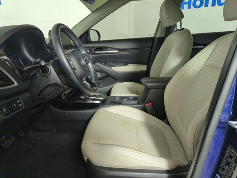 Used 2021 Kia Seltos SX image 7