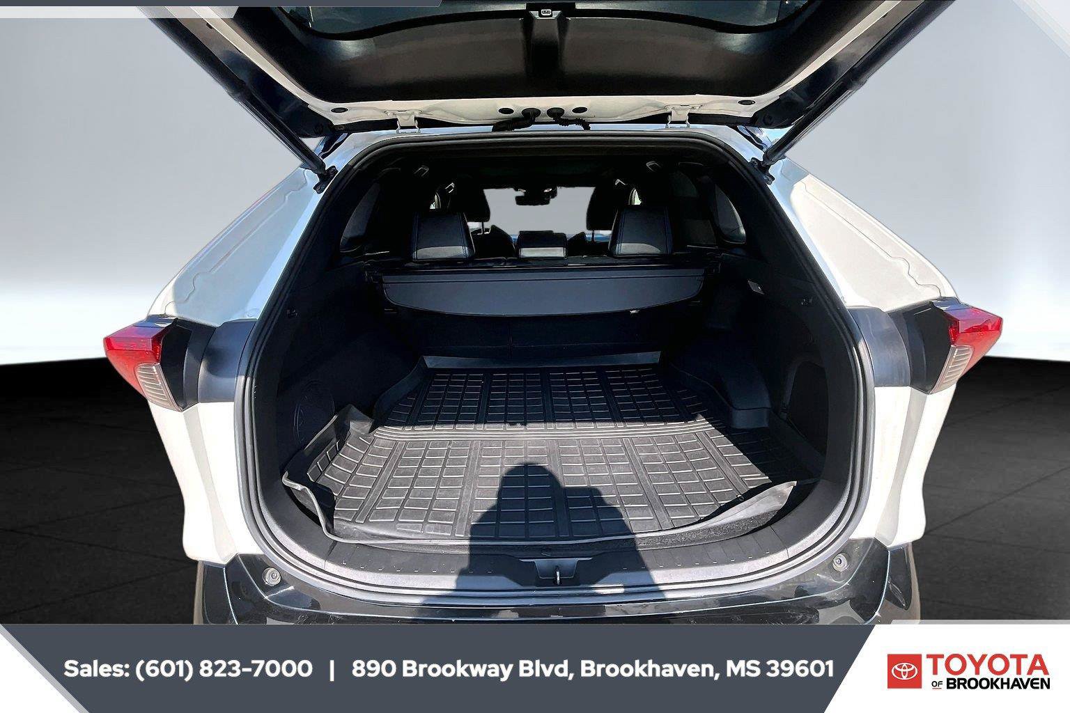 Used 2020 Toyota RAV4 XSE AWD/4WD image 21