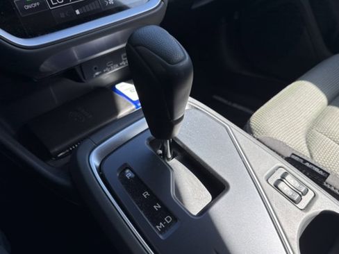 Used 2024 Subaru Crosstrek 2.0i Premium AWD/4WD image 19