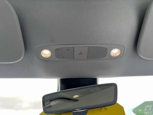 Used 2021 Tesla Model 3 Standard Range Plus image 32