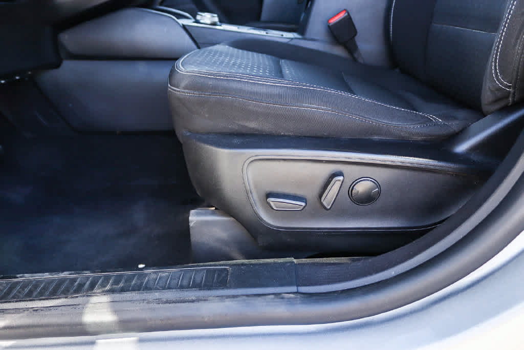 Used 2023 Ford Escape Active w/ Tech Pack #1 FWD image 19