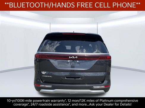 Certified 2024 Kia Carnival LX FWD image 5