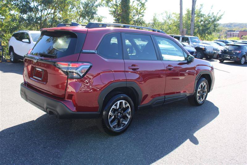 Used 2026 Subaru Forester Premium AWD/4WD image 8