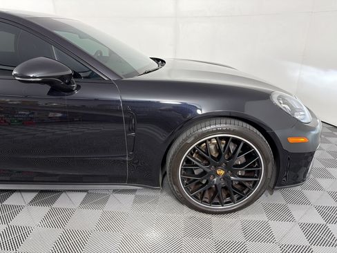 Certified 2023 Porsche Panamera Platinum Edition RWD image 10
