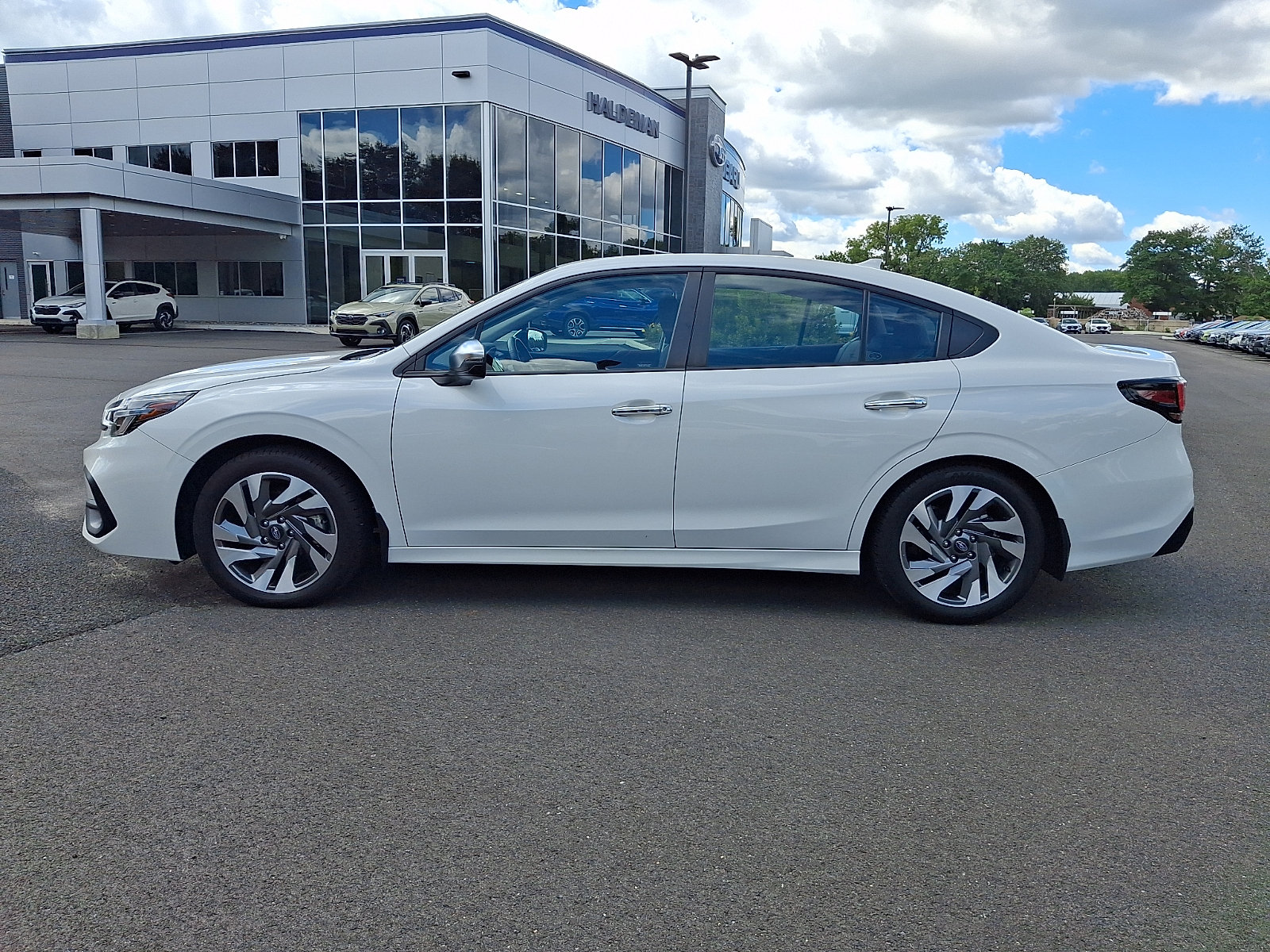 Used 2024 Subaru Legacy Touring XT AWD/4WD image 4