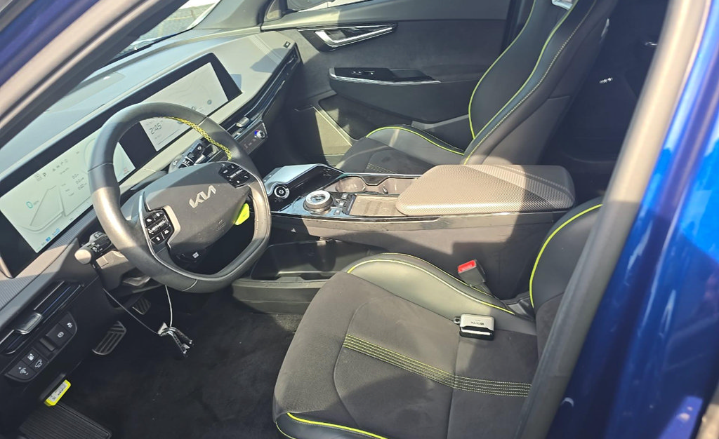 Used 2023 Kia EV6 GT AWD/4WD image 10