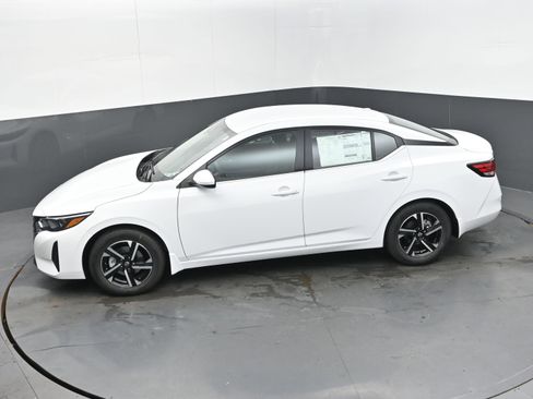 New 2025 Nissan Sentra SV w/ All-Weather Package image 33