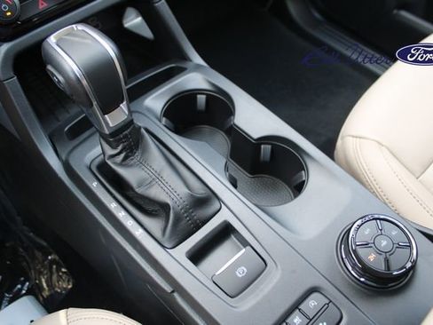 New 2025 Ford Ranger Lariat w/ FX4 Off-Road Package image 13