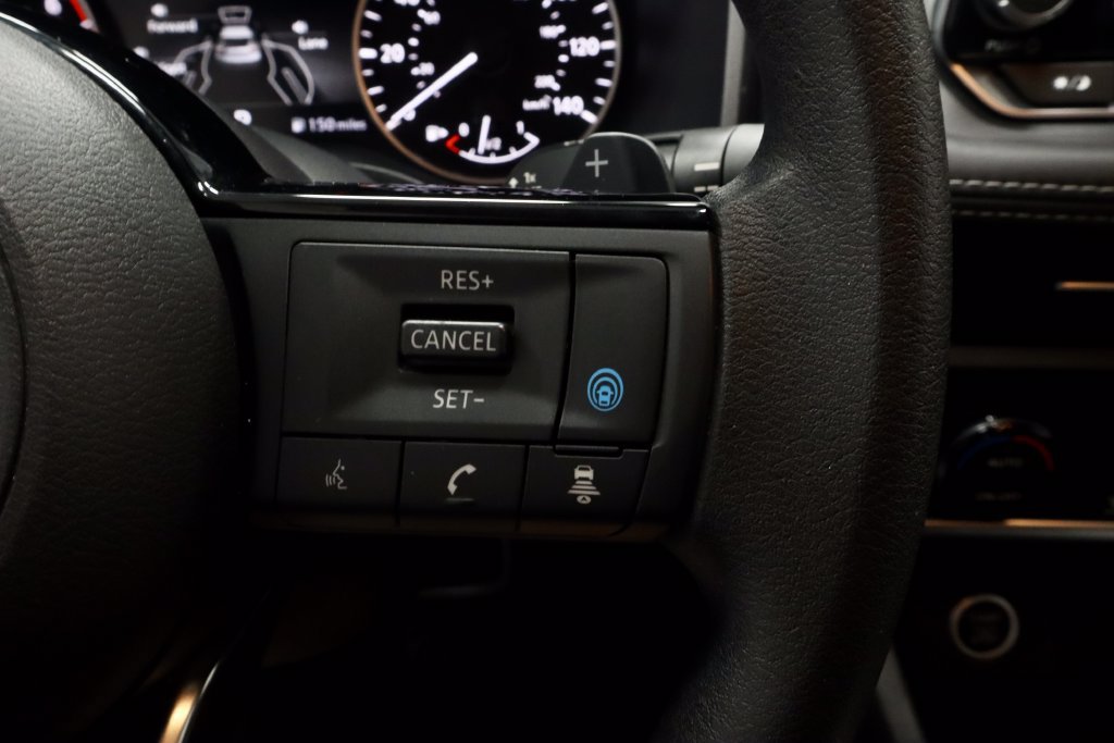 Certified 2023 Nissan Rogue SV AWD/4WD image 28