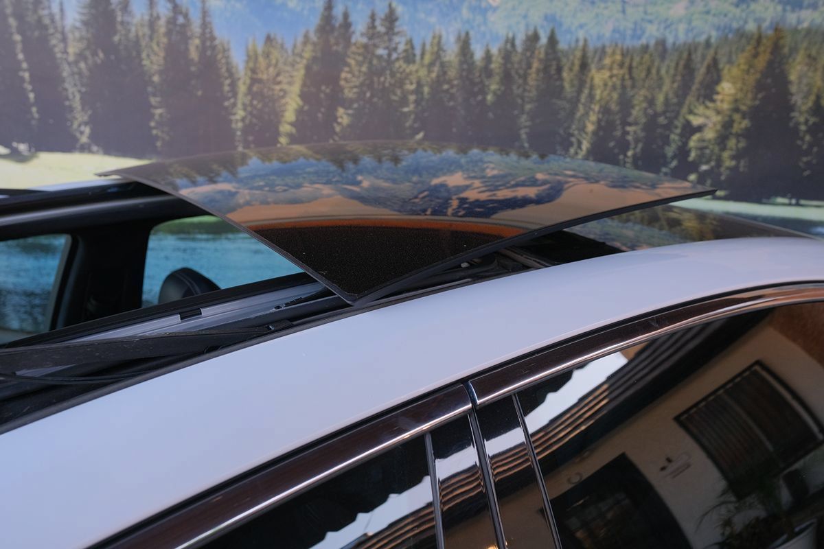 Used 2018 Lexus LS 500 F Sport w/ Performance Package RWD image 43