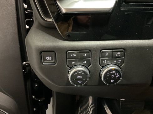 New 2026 GMC Sierra 1500 Elevation w/ Elevation Premium Package image 13