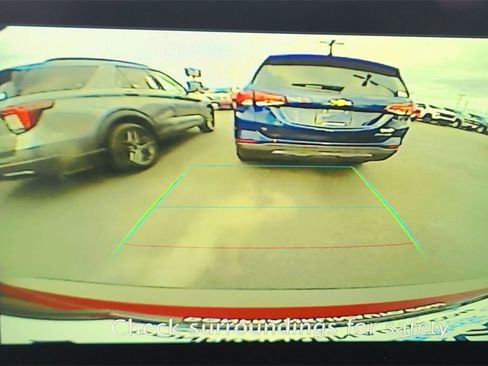 Used 2025 Nissan Kicks SV image 21