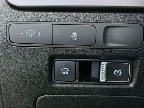 Used 2024 Hyundai Palisade SEL w/ Premium Package image 17