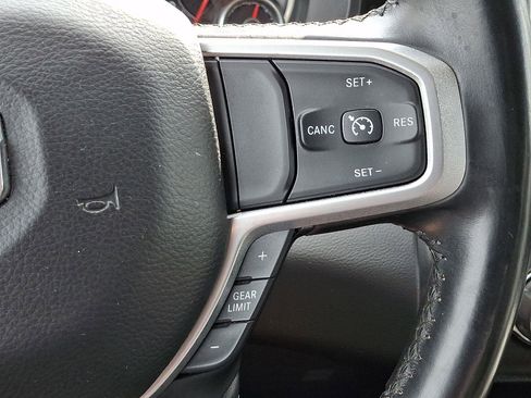 Used 2019 RAM 1500 Big Horn image 21