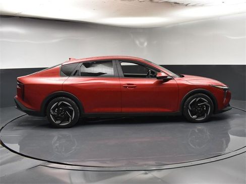 Certified 2025 Kia K4 EX image 8