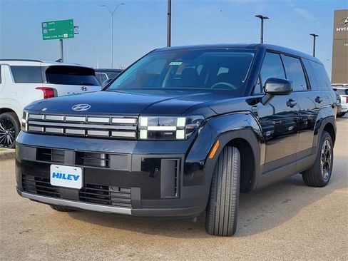 New 2026 Hyundai Santa Fe SE image 2