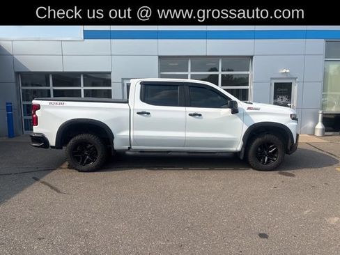 Used 2020 Chevrolet Silverado 1500 LT Trail Boss AWD/4WD image 8