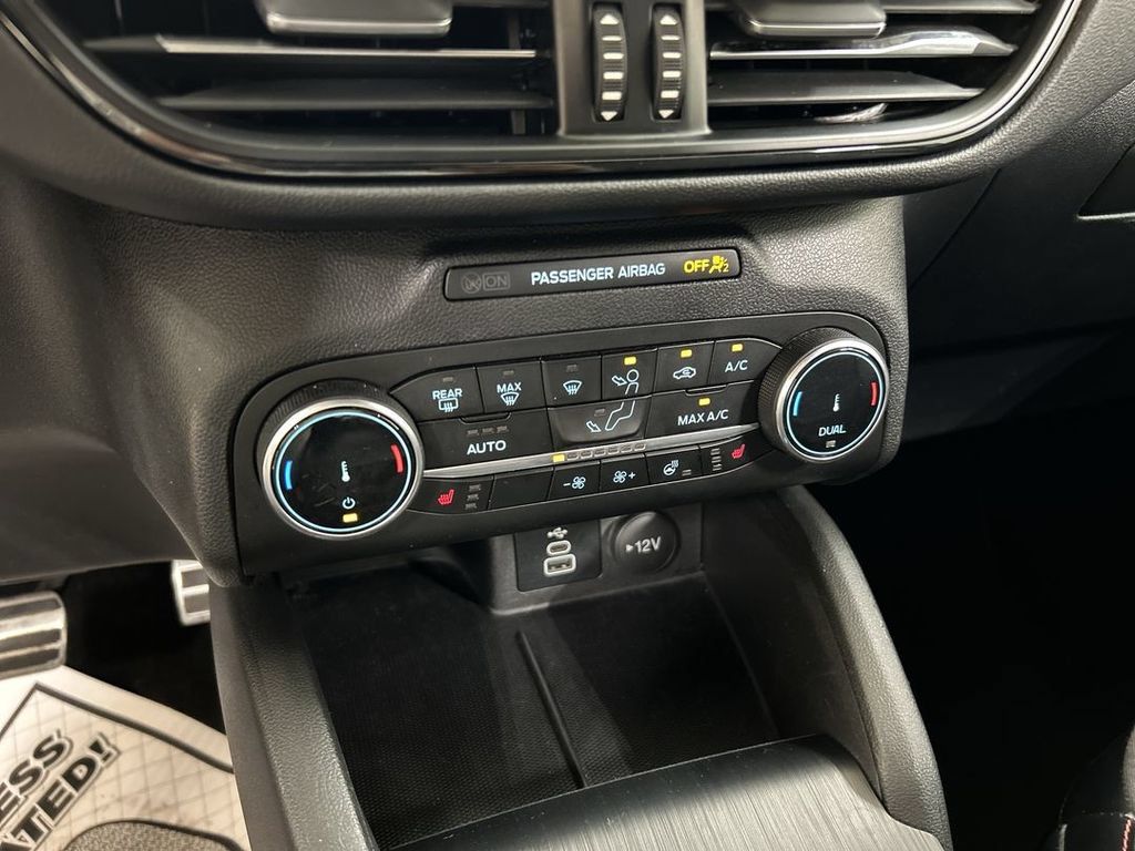Used 2024 Ford Escape ST-Line AWD/4WD image 16