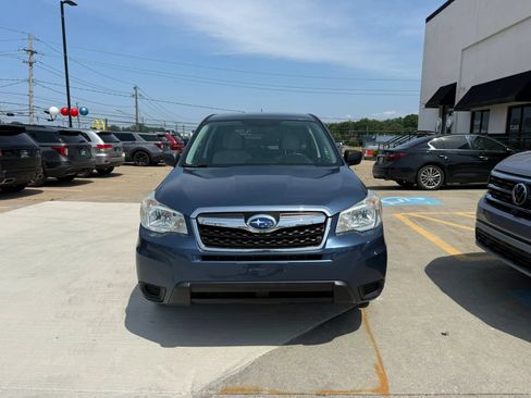 Used 2014 Subaru Forester 2.5i AWD/4WD image 2