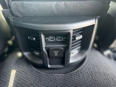 Used 2024 RAM 2500 Laramie image 20