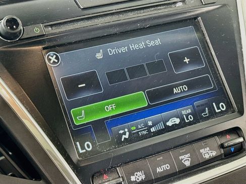Used 2017 Acura MDX SH-AWD image 19
