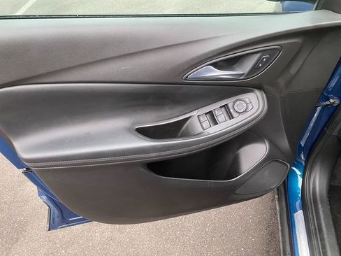 Used 2021 Buick Encore GX Preferred w/ Cold Weather Comfort Package image 11