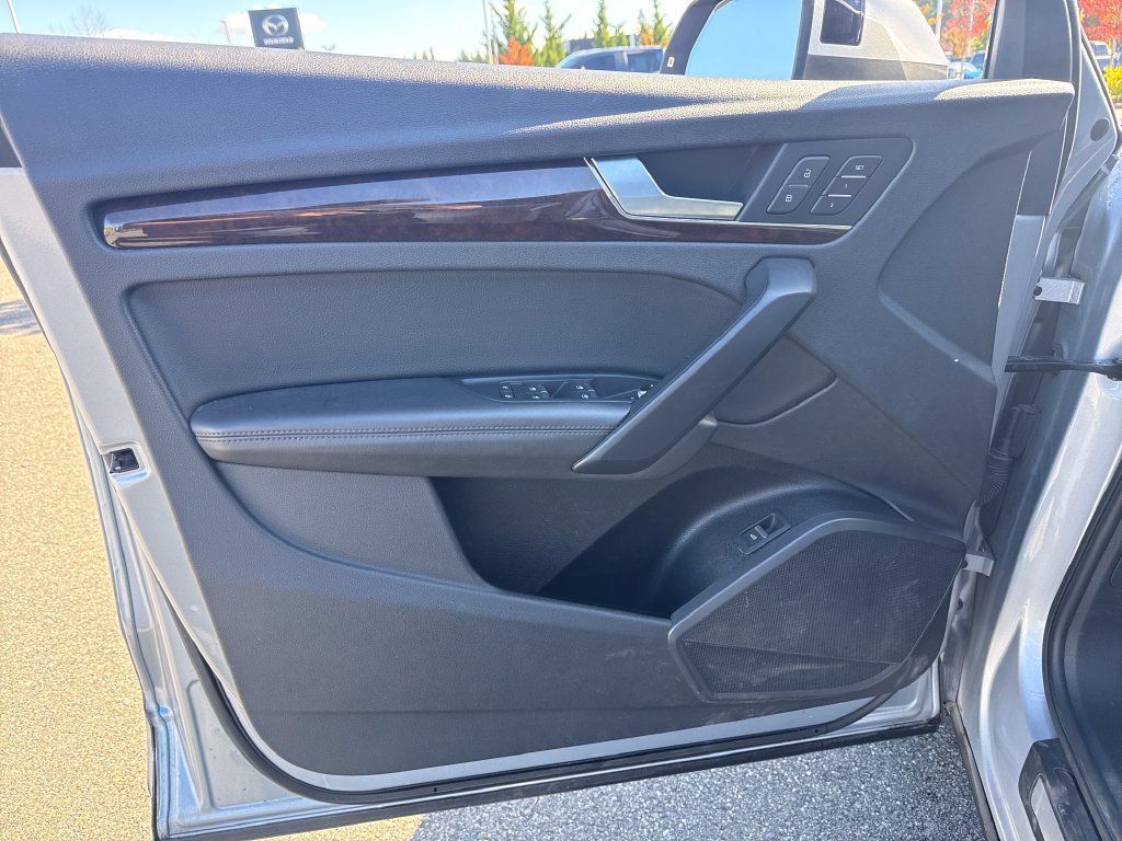 Used 2019 Audi Q5 2.0T Premium Plus AWD/4WD image 11