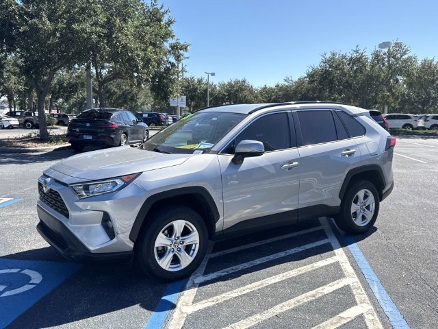 Used 2021 Toyota RAV4 XLE FWD image 8