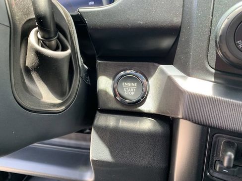 New 2025 Ford F350 Platinum w/ FX4 Off-Road Package AWD/4WD image 25