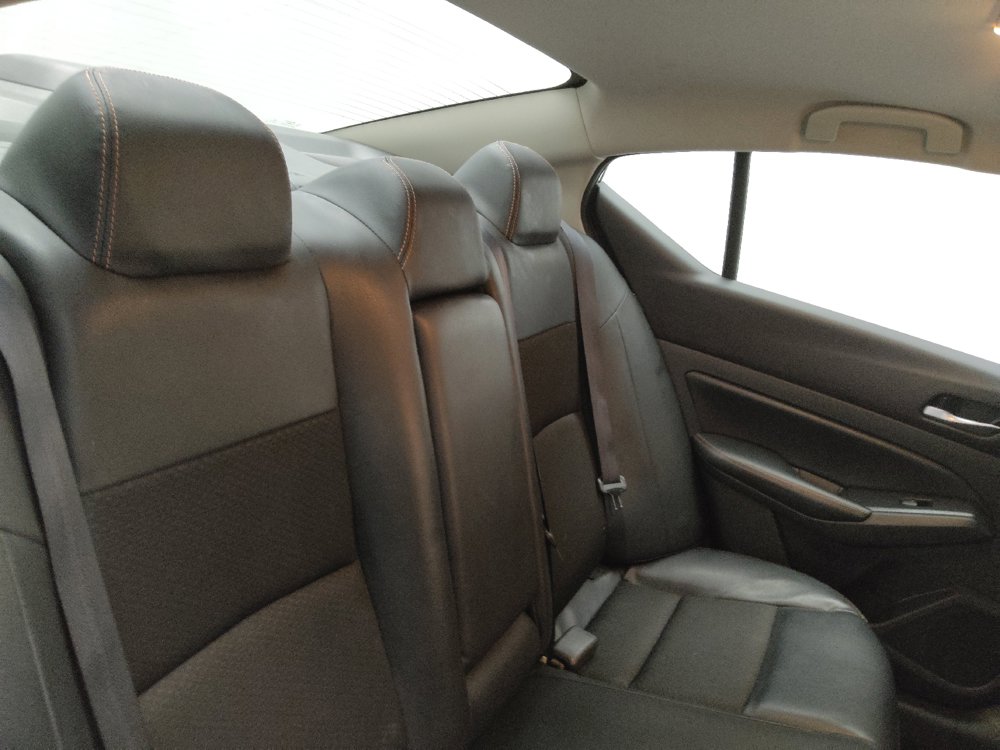 Used 2022 Nissan Altima 2.5 SR FWD image 19